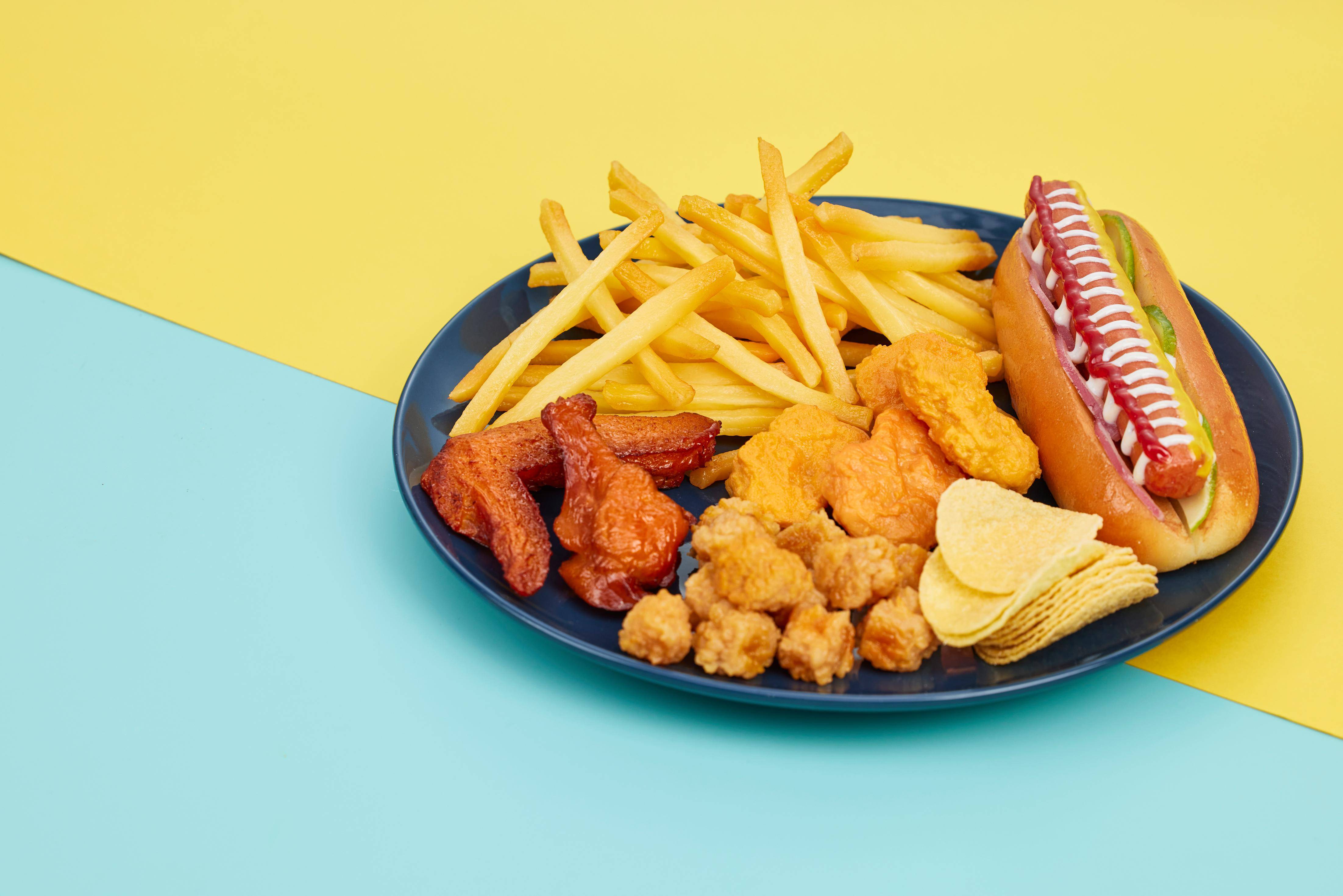 垃圾食品與乳制品 如何影響你的睡眠質(zhì)量